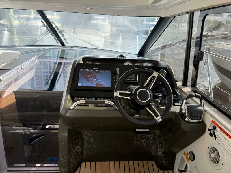 Slide: The Image of Jeanneau Leader 46 2017 - 5002039