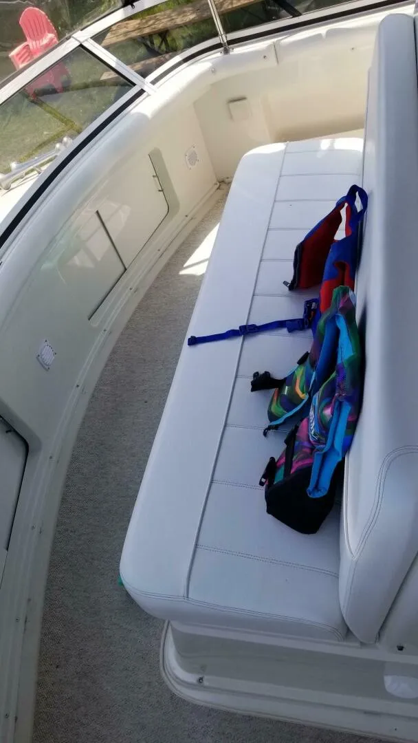 Slide: The Image of Carver 445 Aft Cabin Motor Yacht 1998 - 5002143