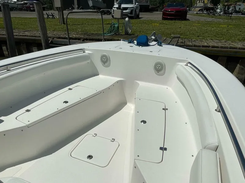 Slide: The Image of Tidewater 250 CC Adventurer 2015 - 5002208