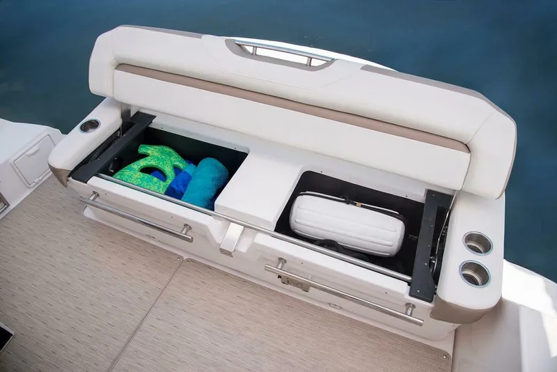 Slide: The Image of Regal 35 Sport Coupe 2019 - 5002360