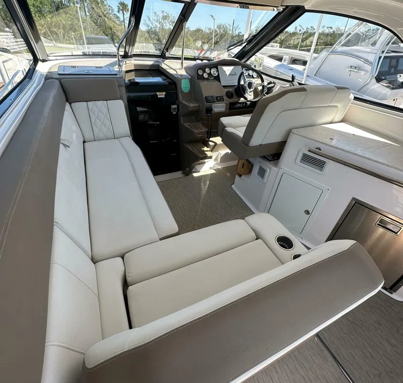 Slide: The Image of Regal 35 Sport Coupe 2019 - 5002384