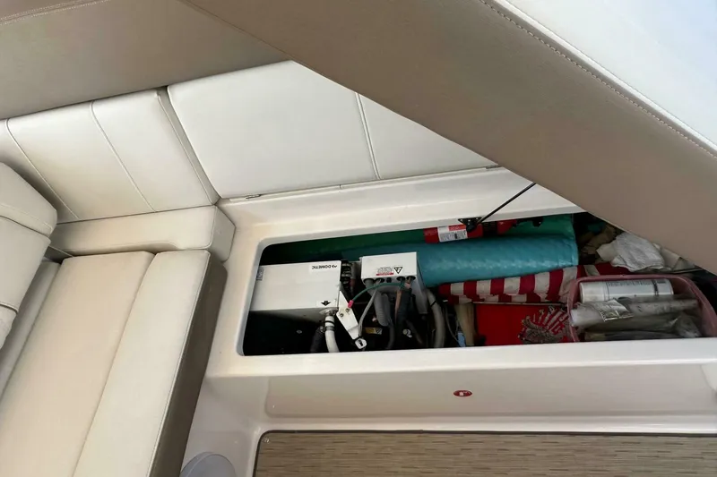 Slide: The Image of Regal 35 Sport Coupe 2019 - 5002387