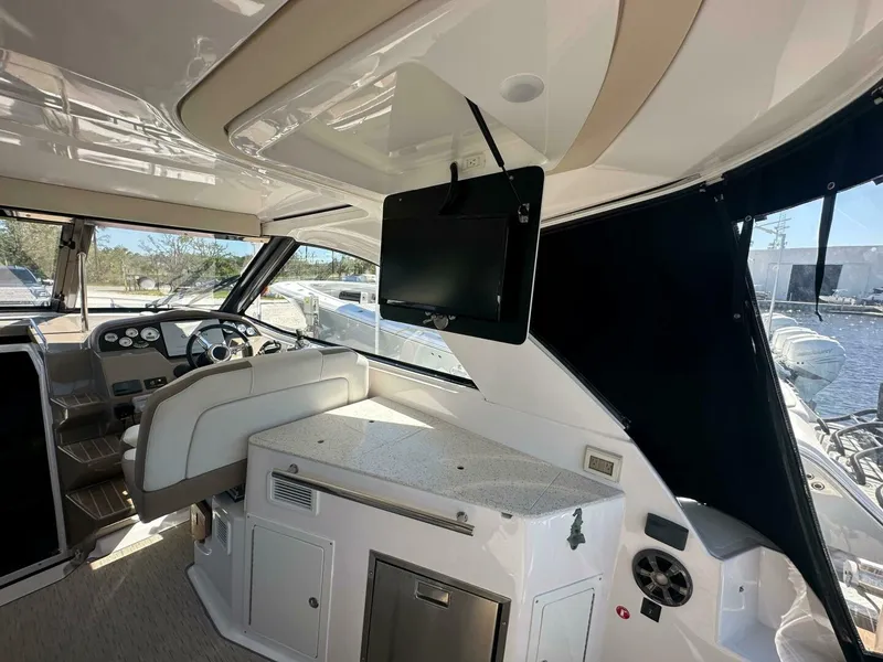 Slide: The Image of Regal 35 Sport Coupe 2019 - 5002391