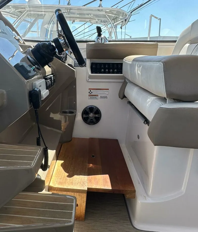 Slide: The Image of Regal 35 Sport Coupe 2019 - 5002402