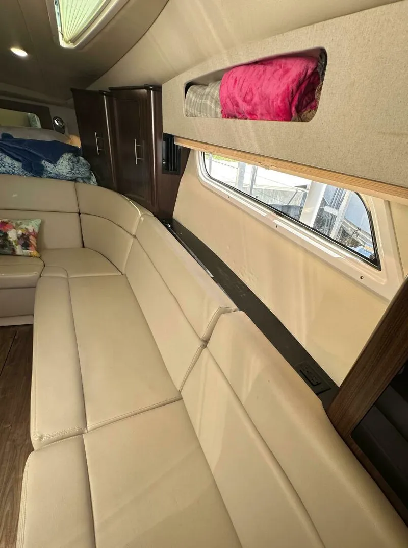 Slide: The Image of Regal 35 Sport Coupe 2019 - 5002414