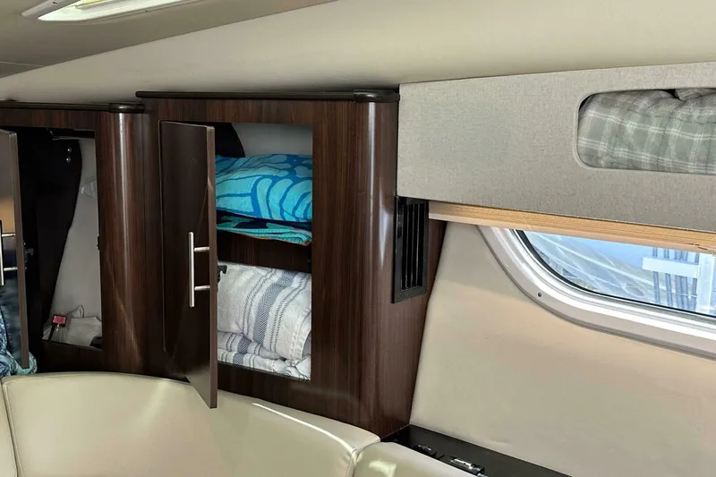 Slide: The Image of Regal 35 Sport Coupe 2019 - 5002416