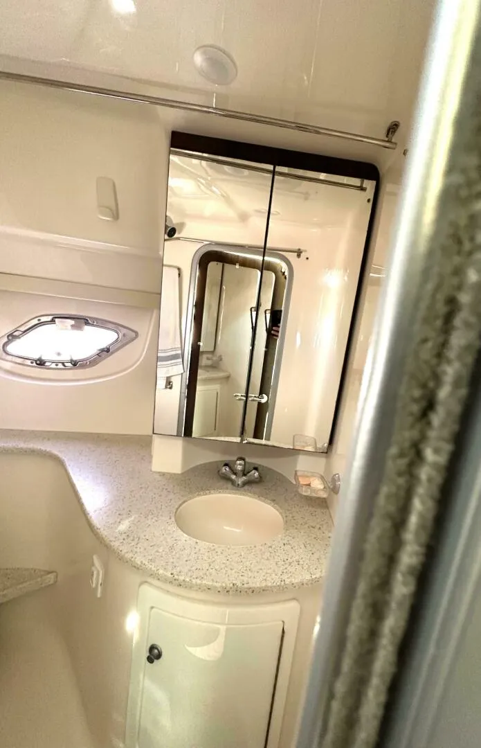 Slide: The Image of Regal 35 Sport Coupe 2019 - 5002423