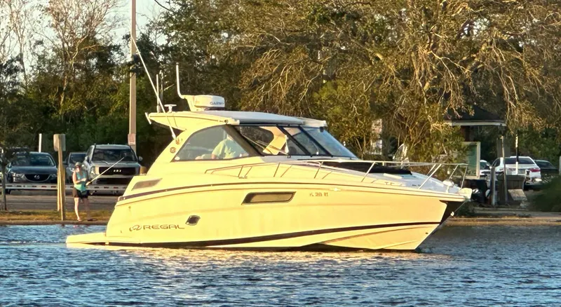 Slide: The Image of Regal 35 Sport Coupe 2019 - 5002356