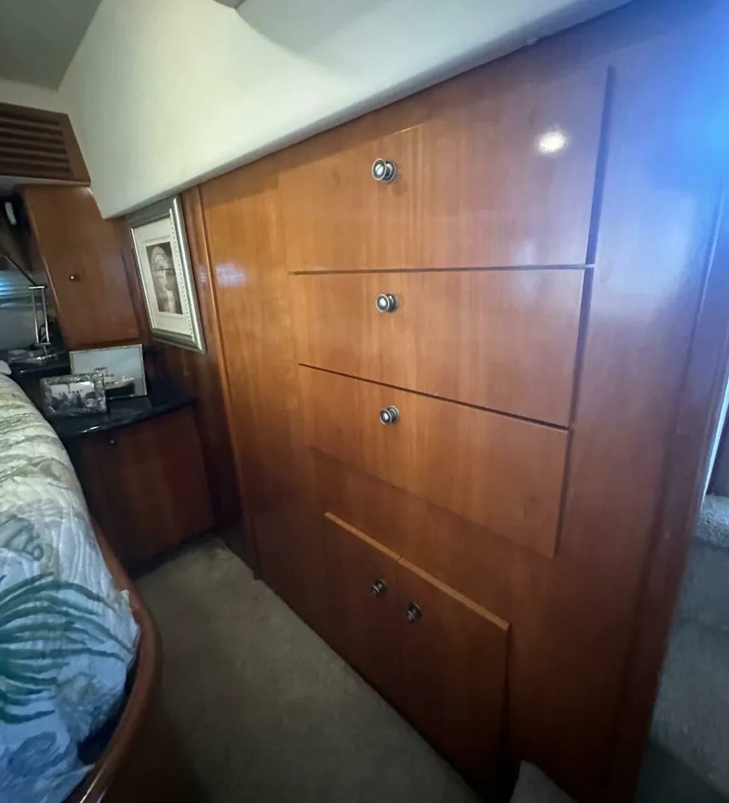 Slide: The Image of Carver 444 Cockpit Motor Yacht 2002 - 5003276