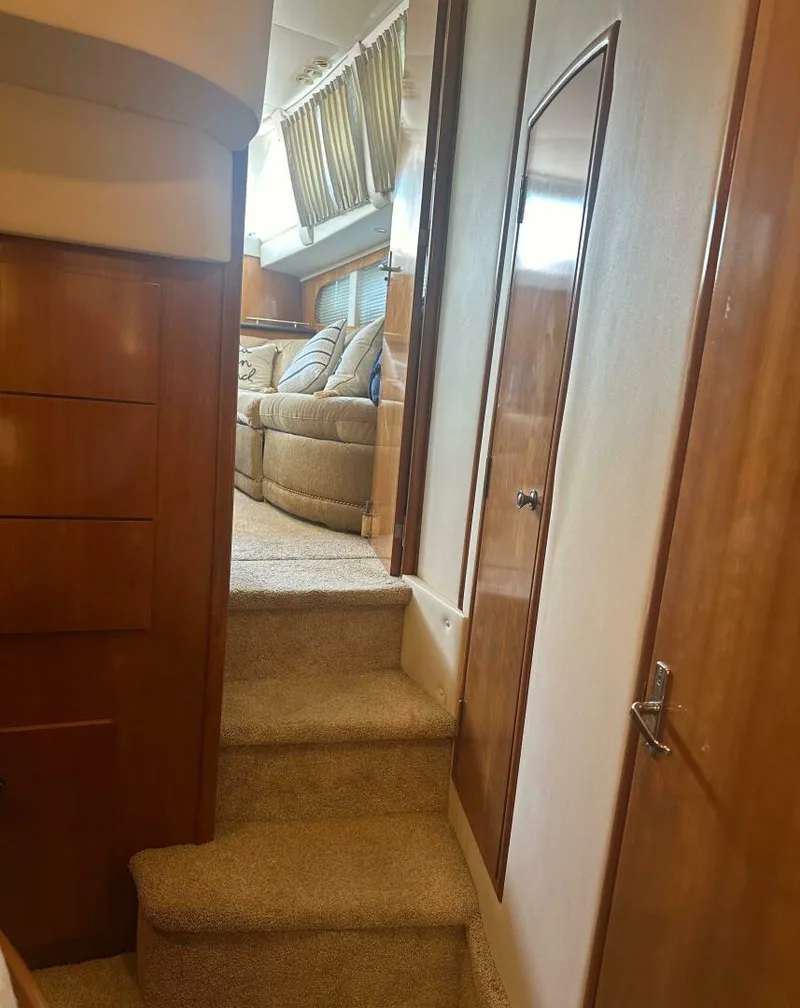 Slide: The Image of Carver 444 Cockpit Motor Yacht 2002 - 5003280