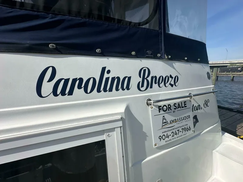 Slide: The Image of Carver 444 Cockpit Motor Yacht 2002 - 5003225