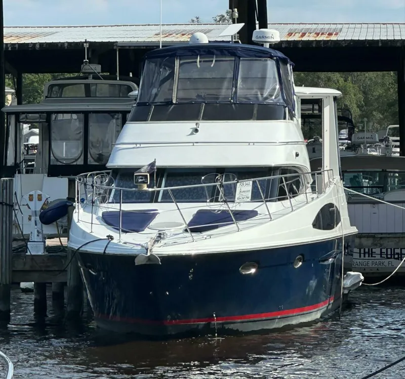 Slide: The Image of Carver 444 Cockpit Motor Yacht 2002 - 5003228