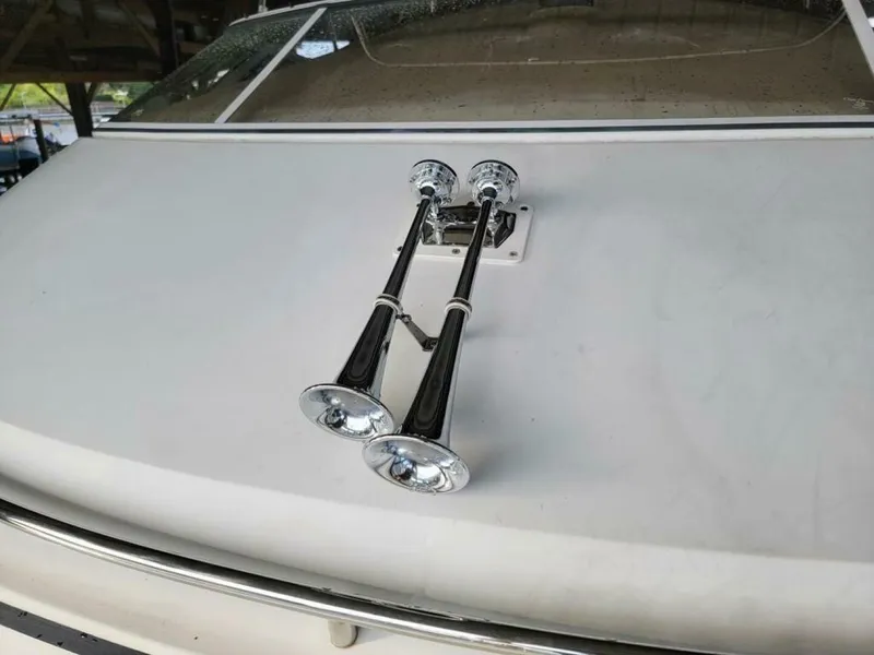 Slide: The Image of Carver 360 Sport Sedan 2003 - 5003311