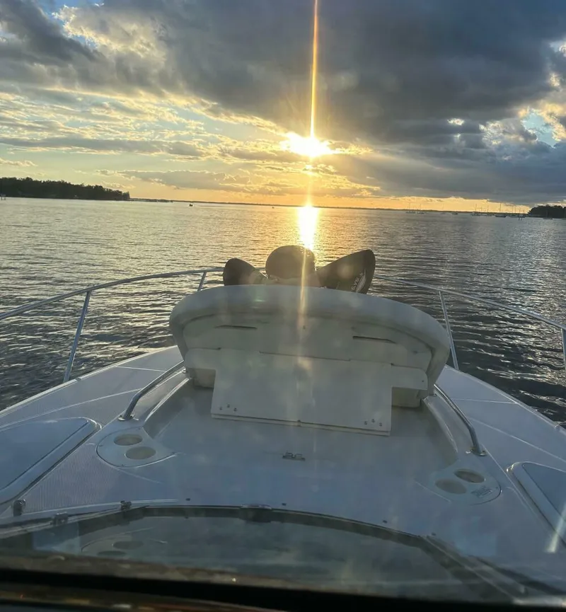 Slide: The Image of Monterey 320 Sport Yacht 2014 - 5003780