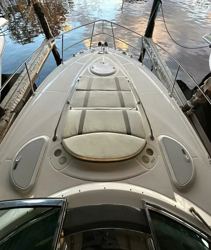 Slide: The Image of Monterey 320 Sport Yacht 2014 - 5003829
