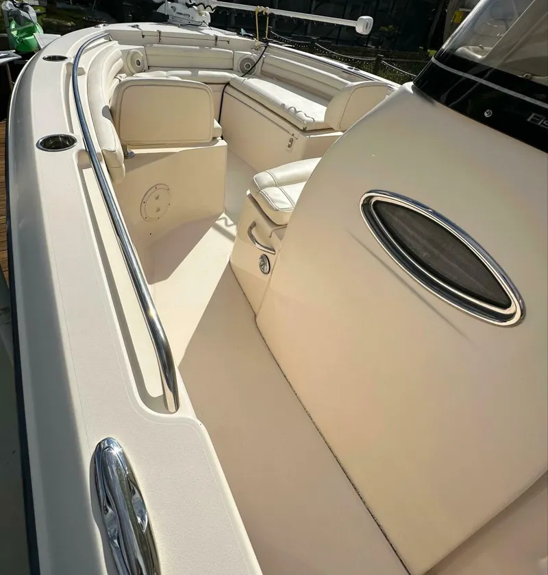 Slide: The Image of Grady-White Fisherman 216 2018 - 5004054