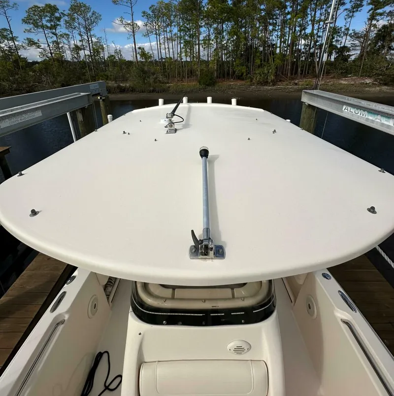 Slide: The Image of Grady-White Fisherman 216 2018 - 5004173