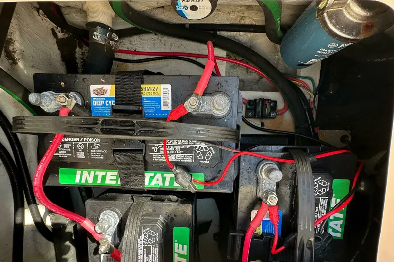 Slide: The Image of Grady-White Fisherman 216 2018 - 5004179