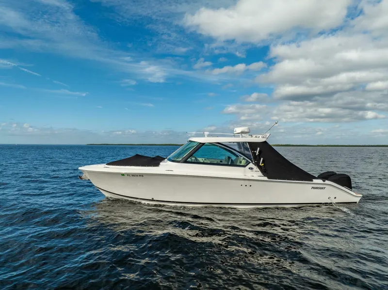 Slide: The Image of Pursuit DC 325 Dual Console 2019 - 5004392