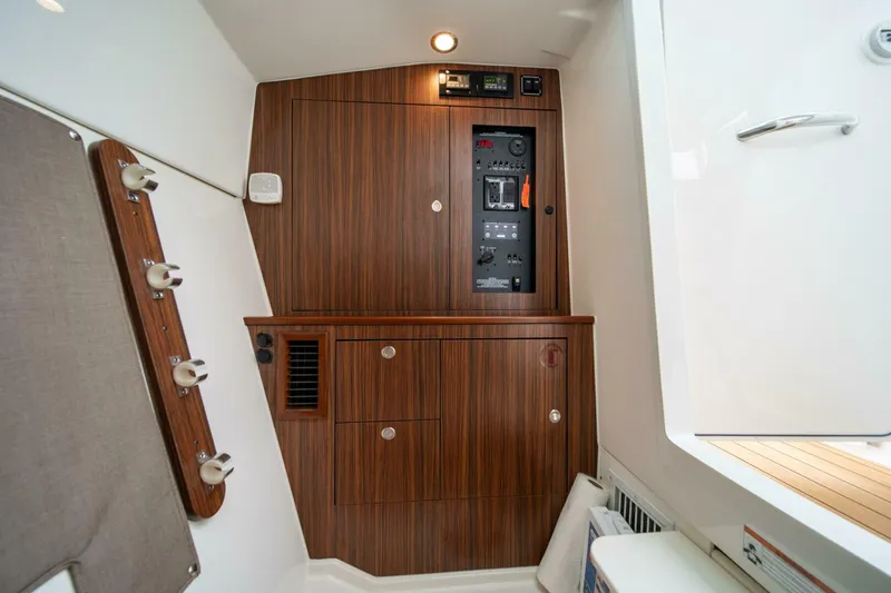 Slide: The Image of Pursuit DC 325 Dual Console 2019 - 5004440