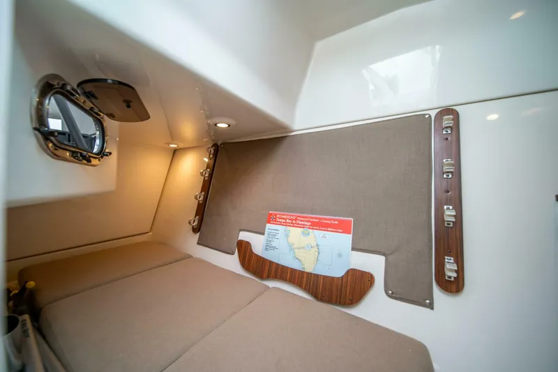 Slide: The Image of Pursuit DC 325 Dual Console 2019 - 5004443