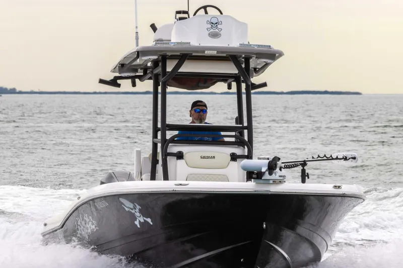 Slide: The Image of Caymas 281HB Center Console 2022 - 5004523