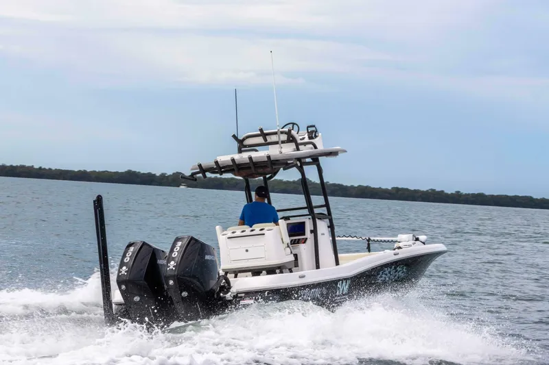 Slide: The Image of Caymas 281HB Center Console 2022 - 5004528