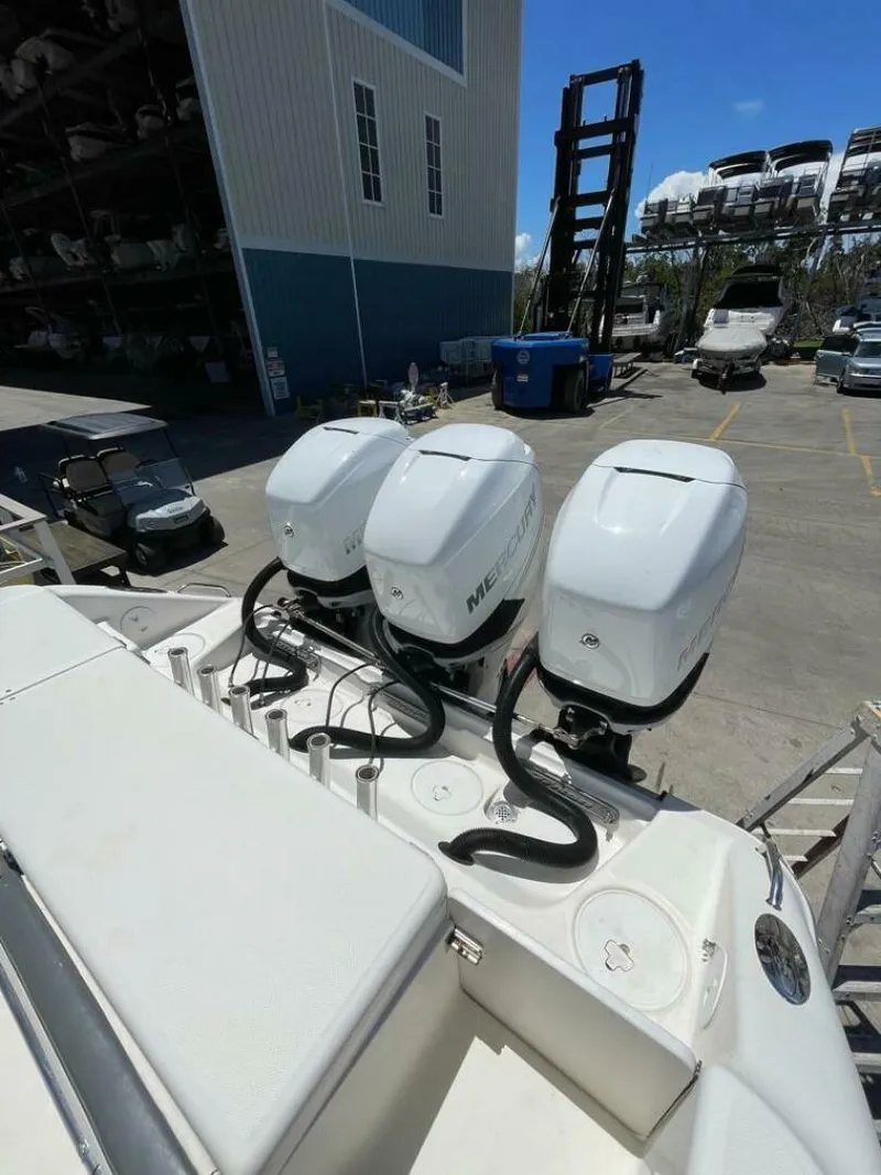 Slide: The Image of Triton 351 CC 2007 - 5005368