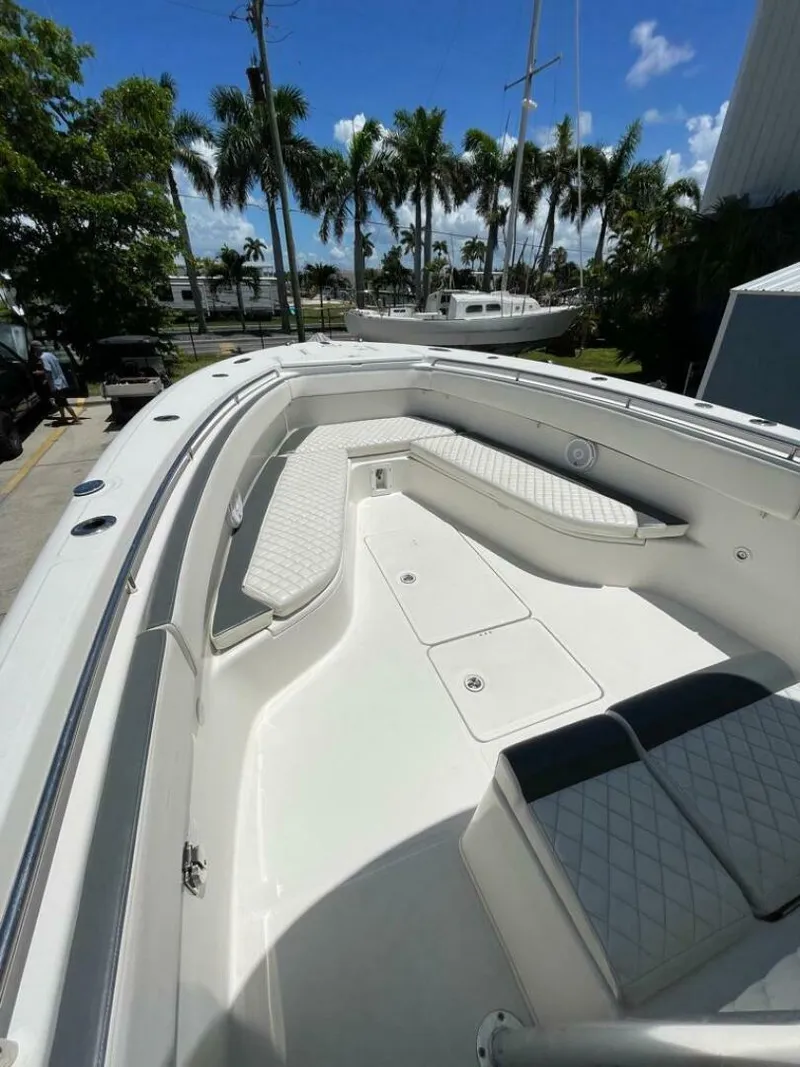 Slide: The Image of Triton 351 CC 2007 - 5005384