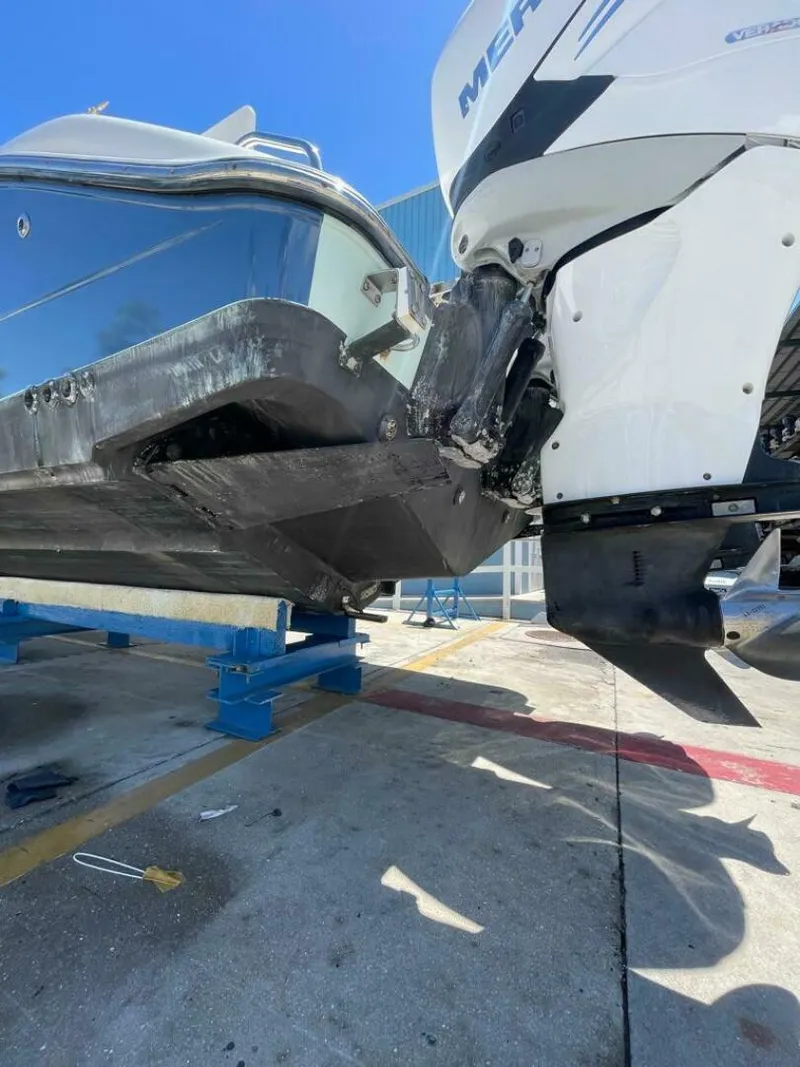 Slide: The Image of Triton 351 CC 2007 - 5005355