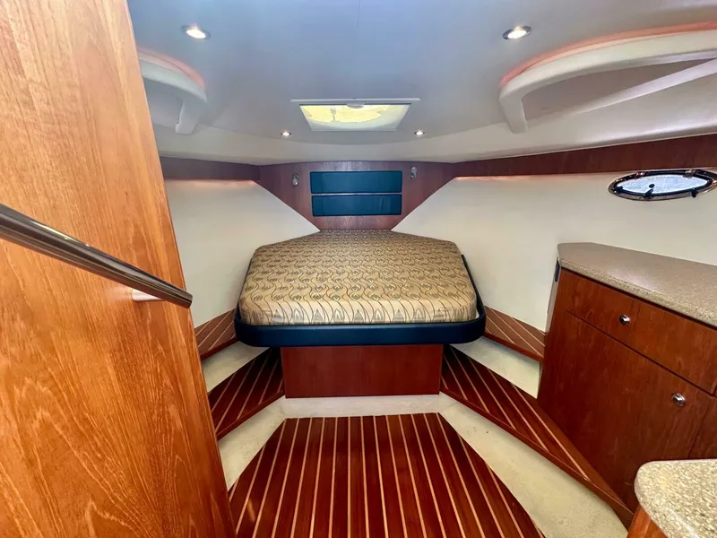 Slide: The Image of Tiara 3100 Coronet 2012 - 5005479