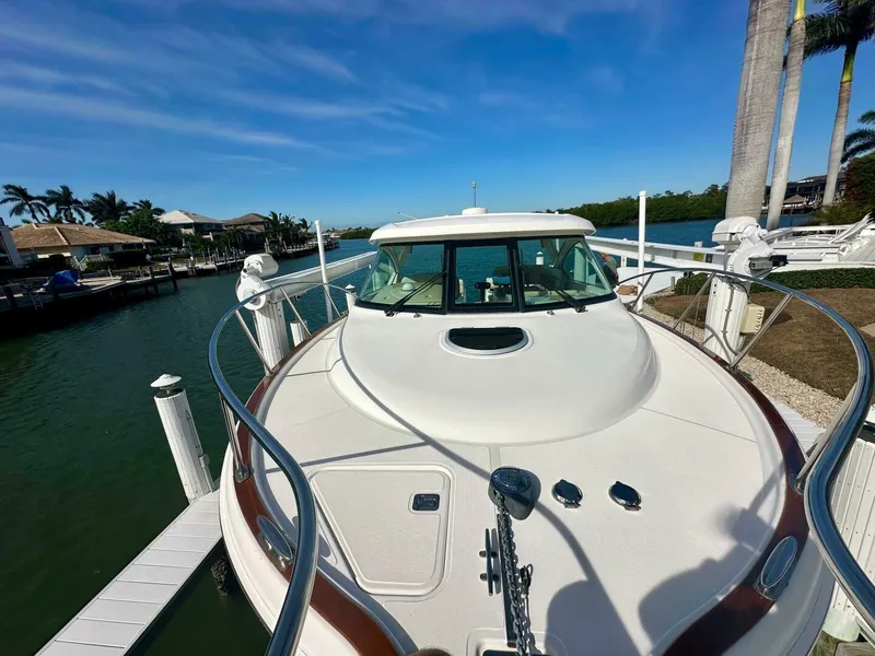 Slide: The Image of Tiara 3100 Coronet 2012 - 5005503