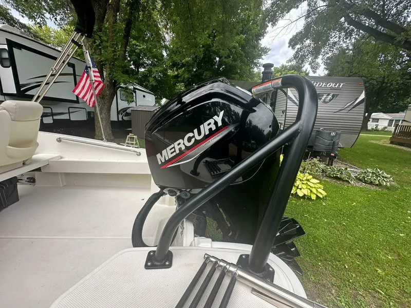 Slide: The Image of Boston Whaler 160 Super Sport 2023 - 5005599