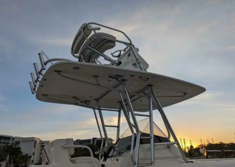 Slide: The Image of Intrepid 300 Center Console 2007 - 5005901