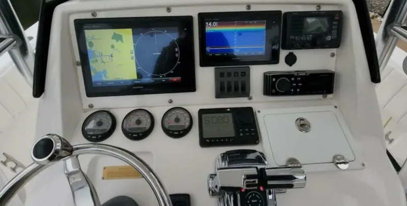 Slide: The Image of Intrepid 300 Center Console 2007 - 5005891