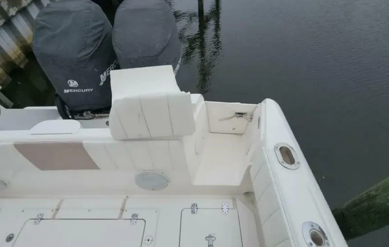 Slide: The Image of Intrepid 300 Center Console 2007 - 5005894