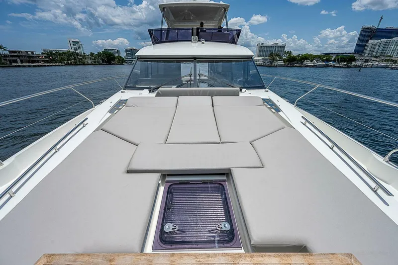Slide: The Image of Prestige 590 2021 - 5005958