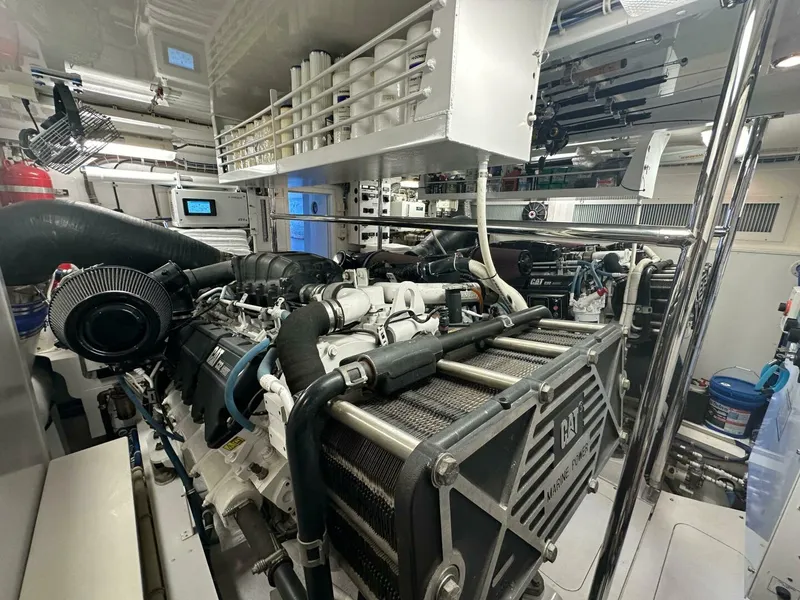 Slide: The Image of Hatteras M75 Panacera 2016 - 5006058