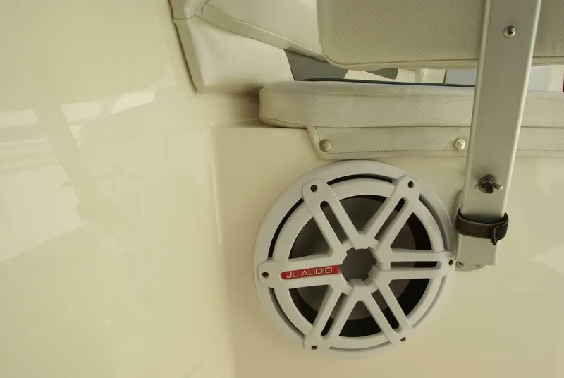 Slide: The Image of Wellcraft 222 Scarbb Offshore 2018 - 5006178