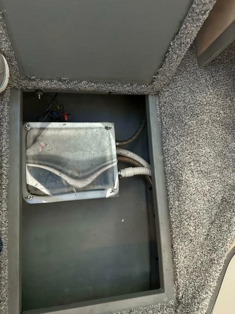 Slide: The Image of Sea Ray 370 Sedan Bridge 1996 - 5006422