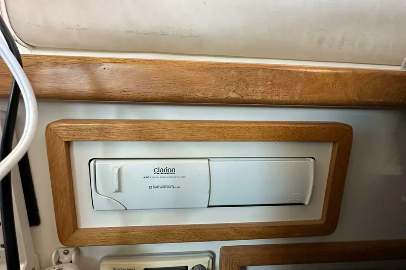 Slide: The Image of Sea Ray 370 Sedan Bridge 1996 - 5006487