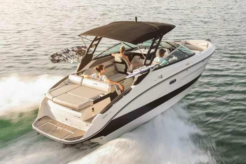 Slide: The Image of Sea Ray SLX 260 Surf 2023 - 5006529
