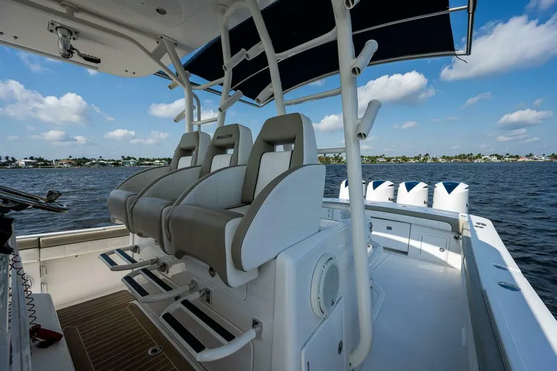 Slide: The Image of Regulator Marine 41 2018 - 5006622