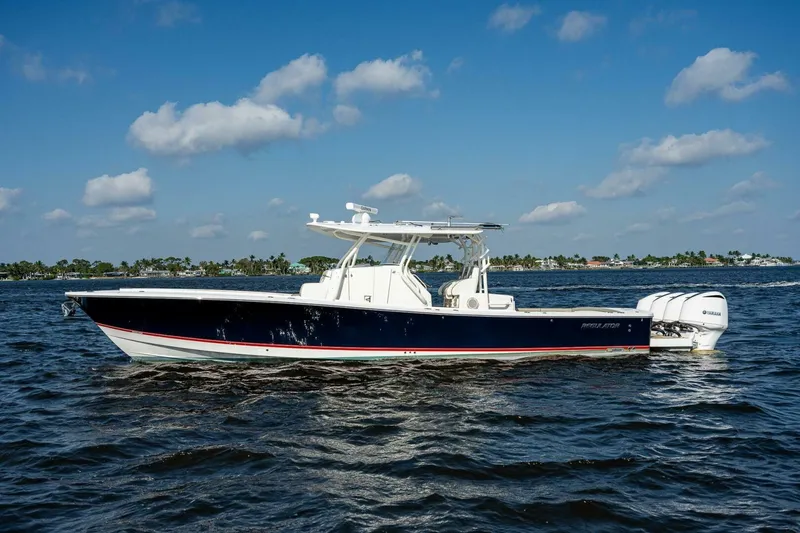 Slide: The Image of Regulator Marine 41 2018 - 5006623