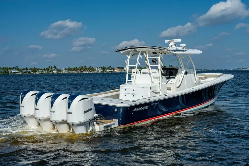 Slide: The Image of Regulator Marine 41 2018 - 5006635