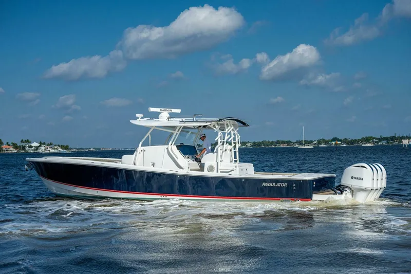 Slide: The Image of Regulator Marine 41 2018 - 5006639
