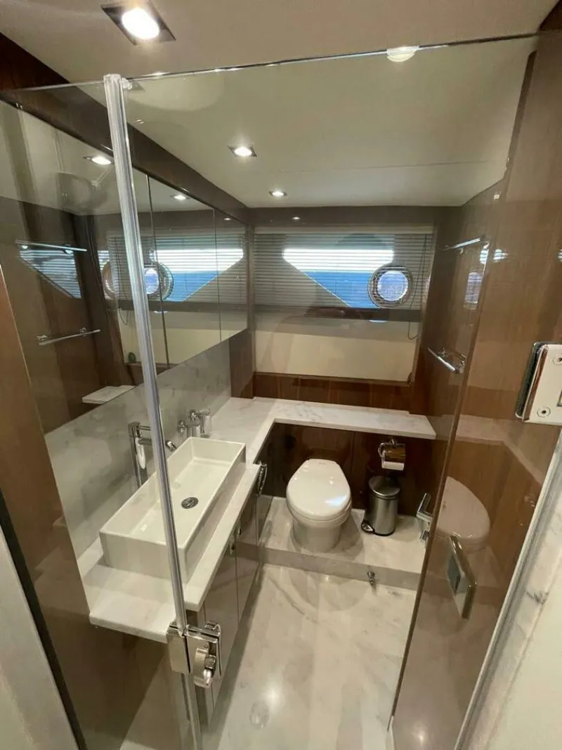 Slide: The Image of Sunseeker Manhattan 65 2016 - 5006686