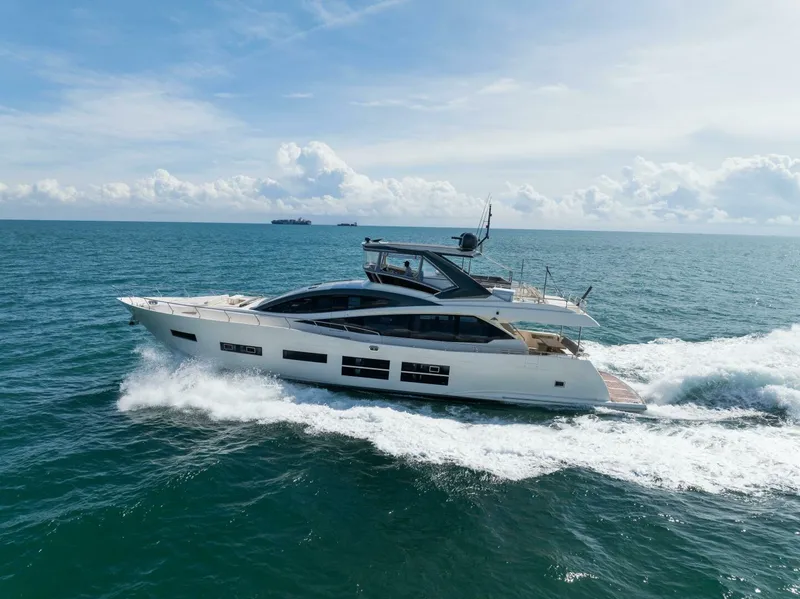 Slide: The Image of Astondoa 80 GLX 2016 - 5006843