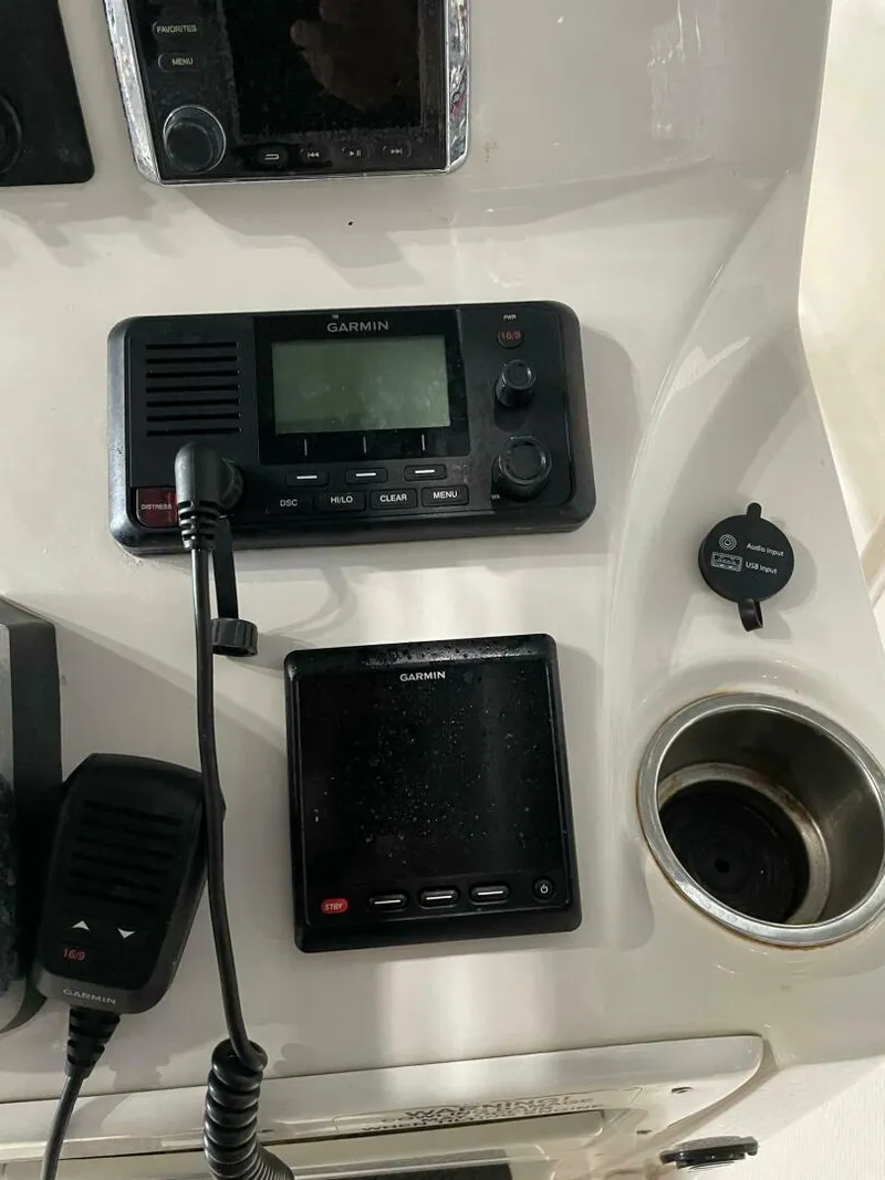 Slide: The Image of Blue Wave Center Console Hybrid 2018 - 5007286