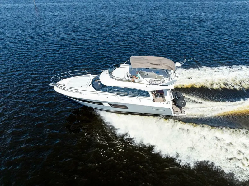 Slide: The Image of Prestige 460 2018 - 5007395